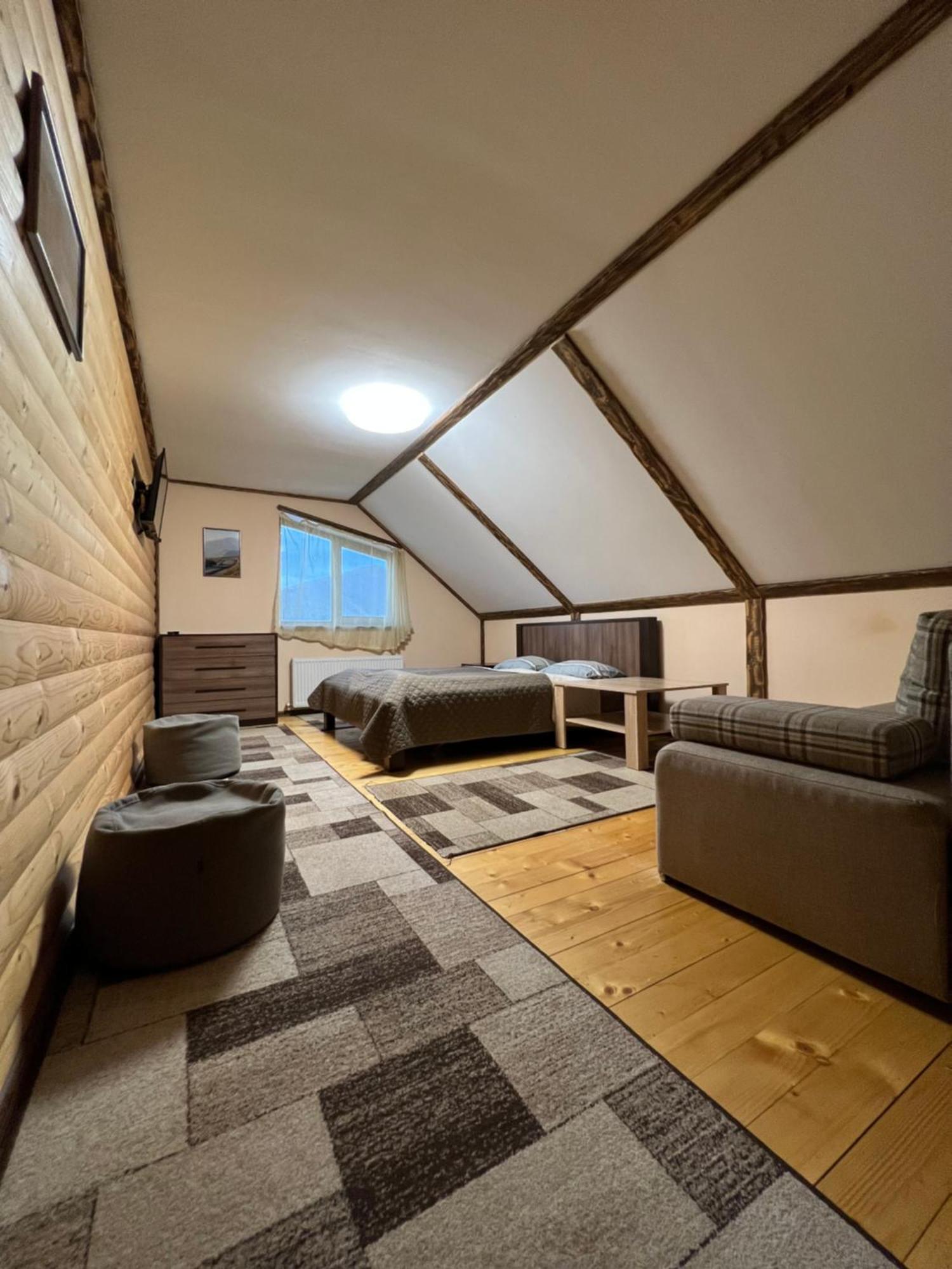 Готельно-Ресторанний Комплекс Кичера Volovets Extérieur photo