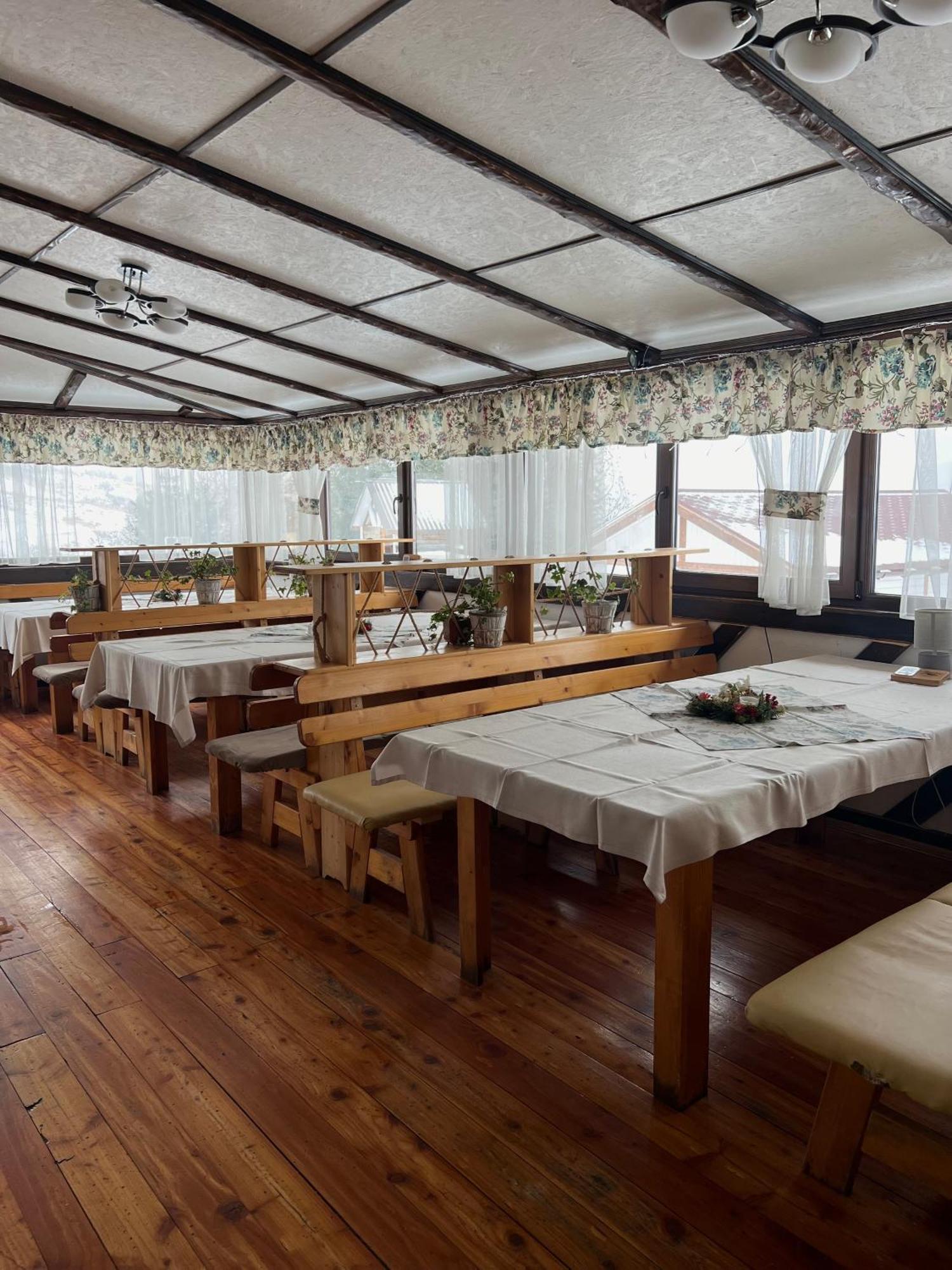 Готельно-Ресторанний Комплекс Кичера Volovets Extérieur photo